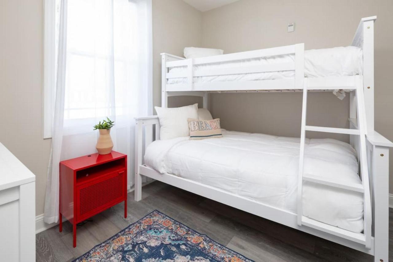 Lovely 4Br King Beds Steps To Beach And Pier G Myrtle Beach Buitenkant foto